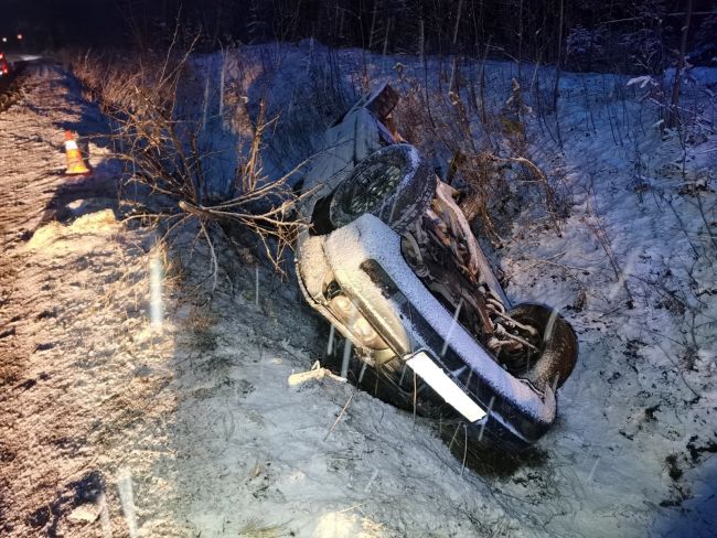 Водитель BMW вылетел в кювет на автодороге Ухта – Сосногорск